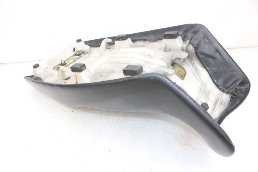 photo de SELLA SUZUKI DL V STROM 1000 (2002 - 2007) - Marcature e riferimenti originali