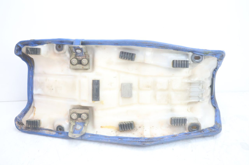 photo de SELLA SUZUKI DR S 600 (1985 - 1989) - Marcature e riferimenti originali