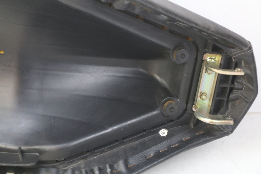 photo de SELLE PEUGEOT E-VIVACITY 1 (2012 - 2018) - Caratteristiche distintive