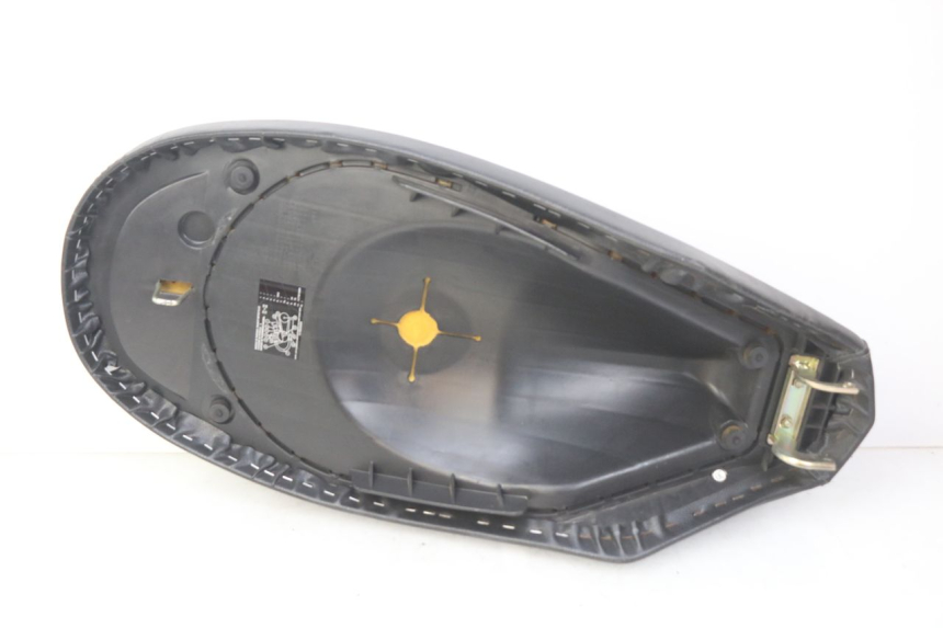 photo de SELLE PEUGEOT E-VIVACITY 1 (2012 - 2018) - Zoom sui componenti