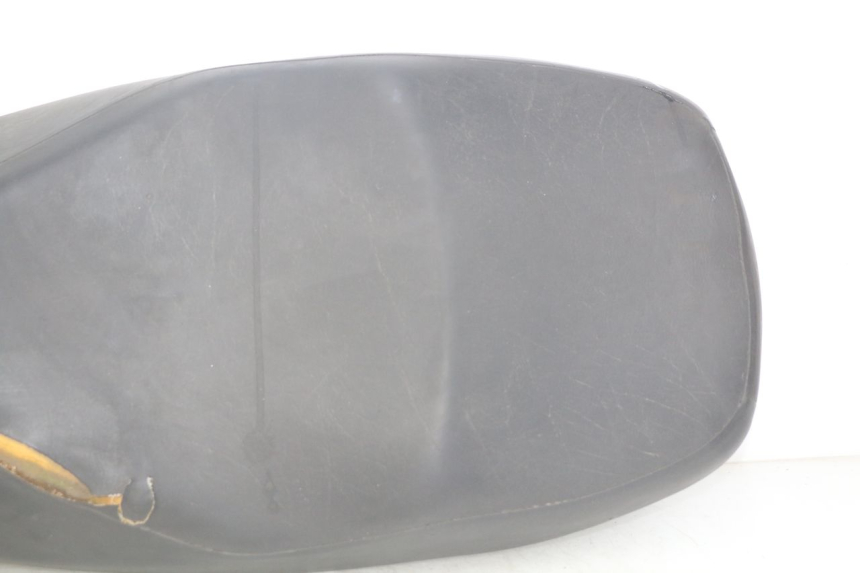 photo de SELLE PEUGEOT ELYSEO 125 (1999 - 2004) - Zoom qualità usato