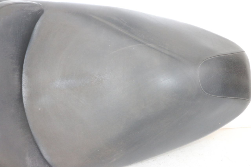 photo de SELLE PEUGEOT ELYSTAR 50 (2002 - 2014) - Angolazione alternativa