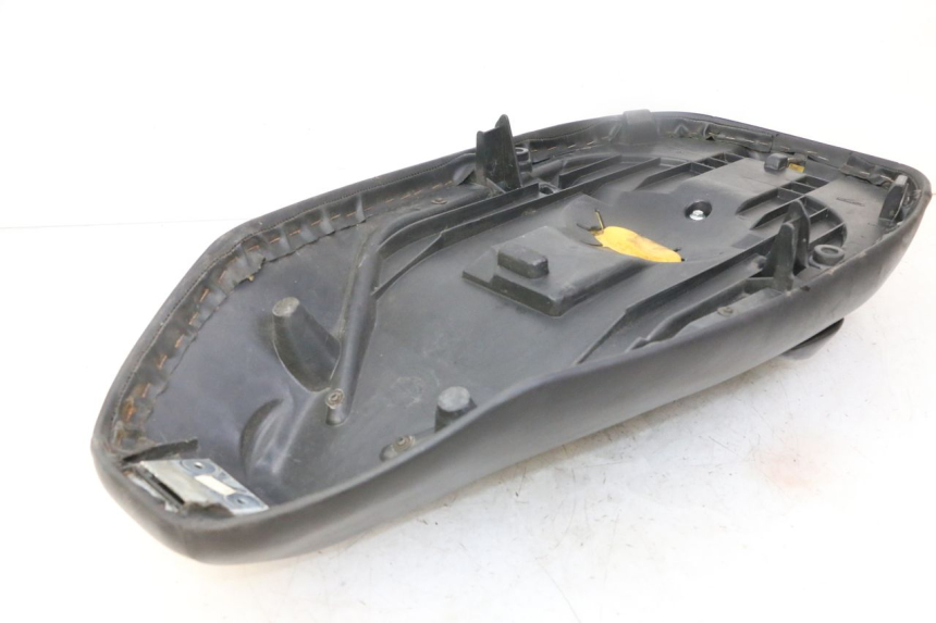 photo de SELLE PEUGEOT ELYSTAR 50 (2002 - 2014) - Altra angolazione