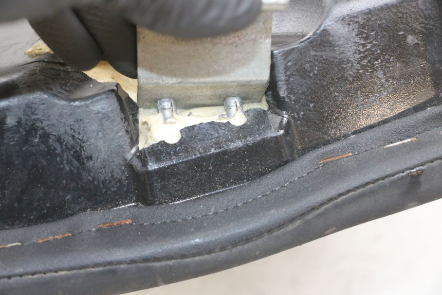 photo de SELLA KAWASAKI ER-6 ER6 N 650 (2012 - 2016) - Marcature e riferimenti originali