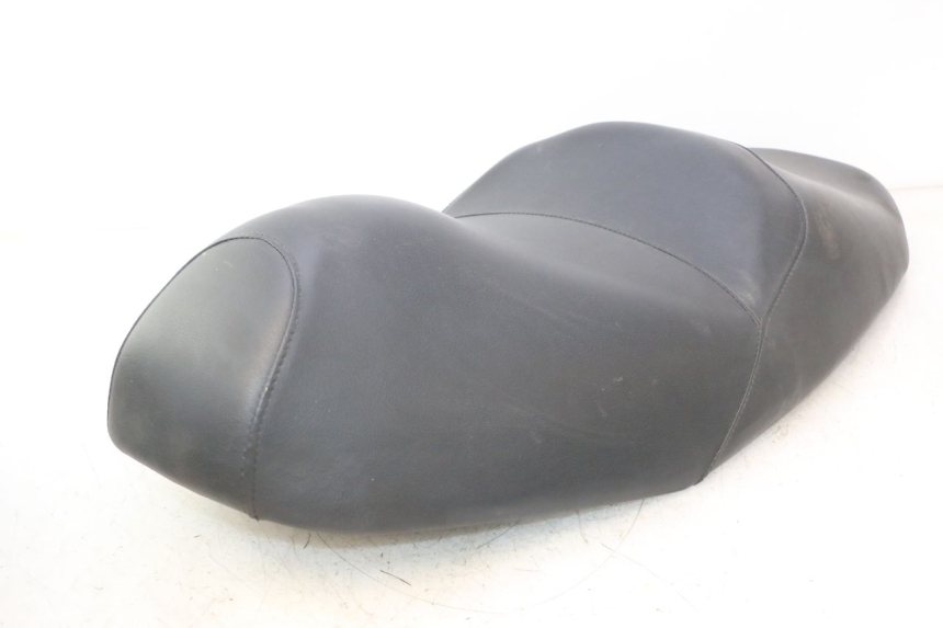 photo de SELLE HONDA FES PANTHEON 2T 125 (1998 - 2002) - Ispezione visiva dettagliata