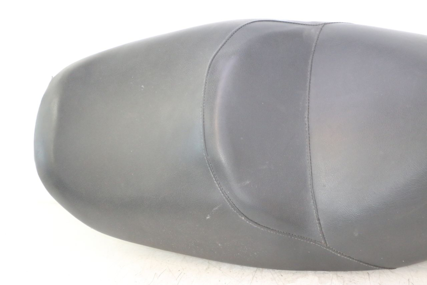 photo de SELLE HONDA FES PANTHEON 2T 125 (1998 - 2002) - Zoom qualità usato