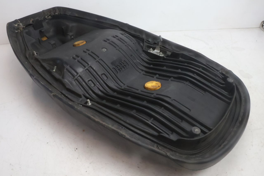 photo de SELLE HONDA FES PANTHEON 125 (2003 - 2007) - Altra angolazione