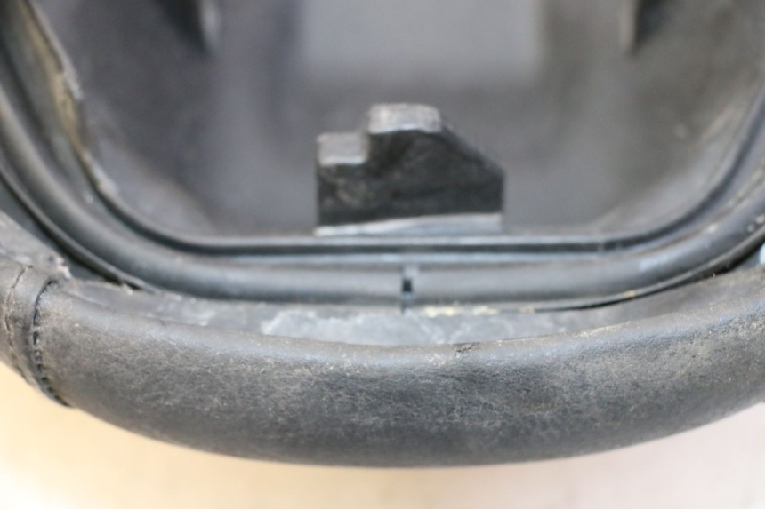 photo de SELLE HONDA FES S-WING SWING ABS 125 (2007 - 2015) - Dettaglio del componente