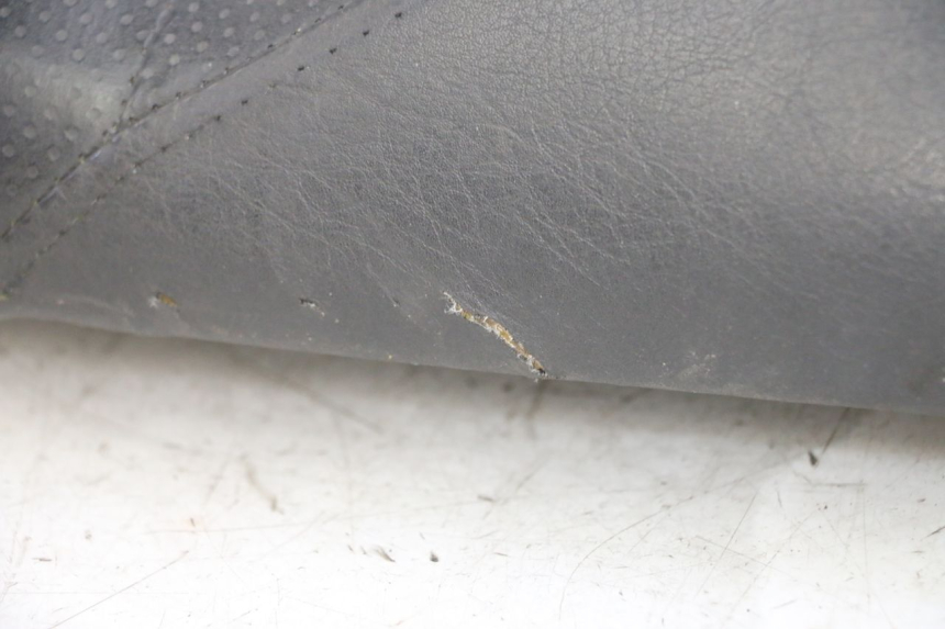 photo de SELLE HONDA FES S-WING SWING ABS 125 (2007 - 2015) - Altra vista dell'articolo