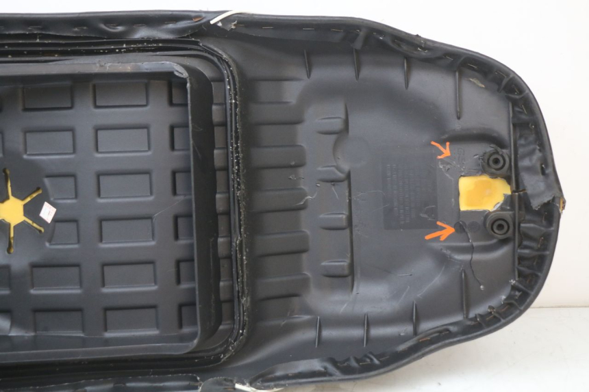 photo de SELLE SYM FIDDLE 2 50 (2008 - 2013) - Stato della superficie e materiale