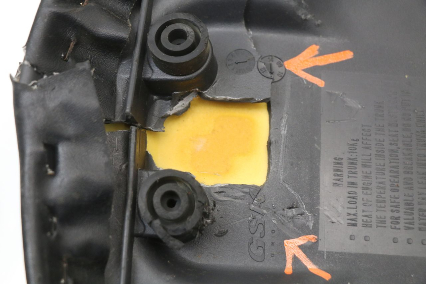 photo de SELLE SYM FIDDLE 2 50 (2008 - 2013) - Marcature e riferimenti originali