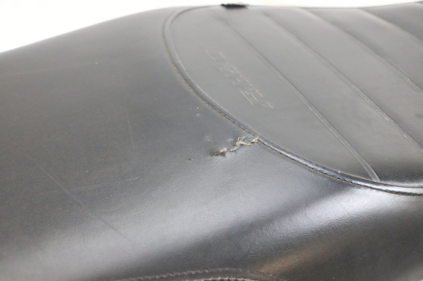 photo de SELLE SYM FIDDLE 3 III 125 (2014 - 2020) - Dettagli dei punti di fissaggio