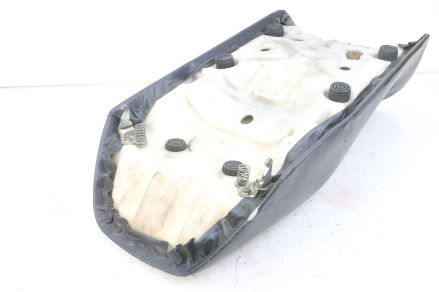 photo de SELLE YAMAHA FJ 3CX 1200 (1986 - 1996) - Dettagli dei punti di fissaggio