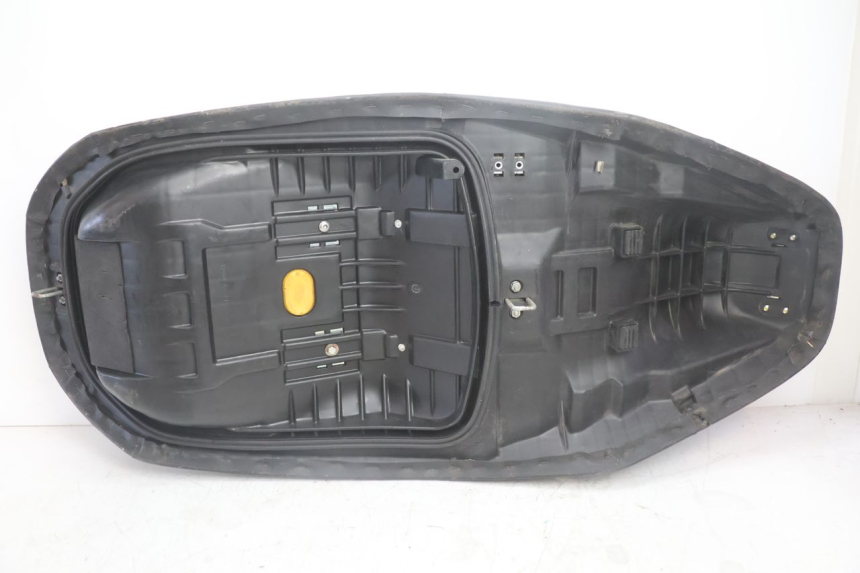 photo de SELLA HONDA FJS SILVER WING SILVERWING 400 (2005 - 2008) - Ispezione visiva dettagliata