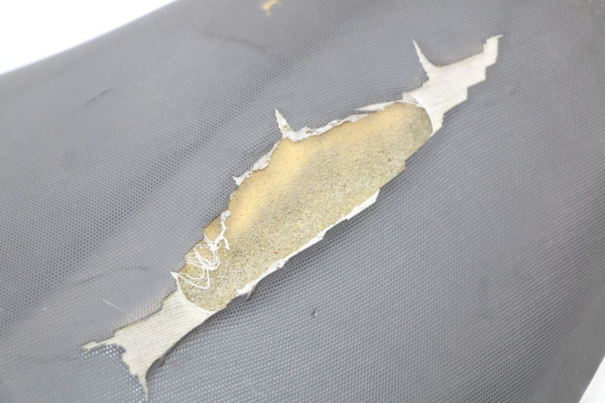 photo de SELLE PIAGGIO FLY 2T 50 (2004 - 2017) - Stato della superficie e materiale