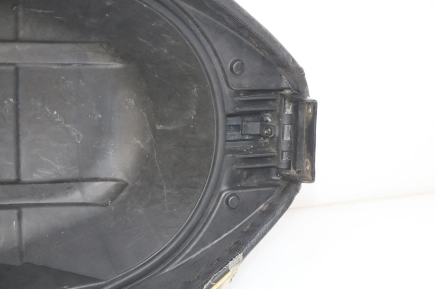 photo de SELLE PIAGGIO FLY 4T 50 (2013 - 2017) - Primo piano ad alta risoluzione