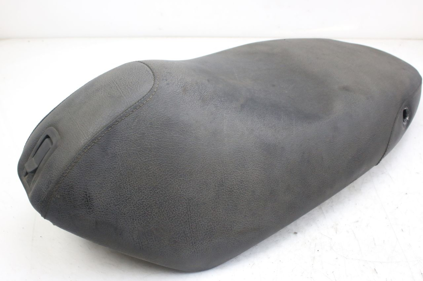 photo de SELLE PIAGGIO FLY 4T 50 (2013 - 2017) - Caratteristiche distintive