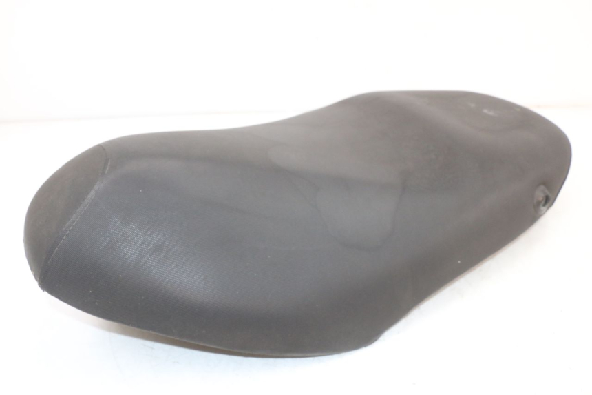 photo de SELLA PIAGGIO FLY 4T 50 (2004 - 2010) - Primo piano tecnico