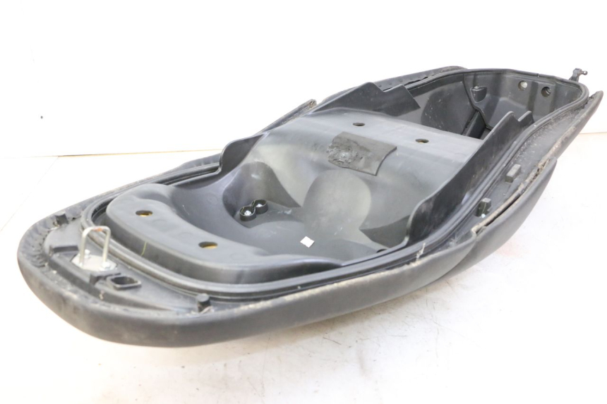 photo de SELLA HONDA FORZA ABS 300 (2013 - 2017) - Dettaglio del componente