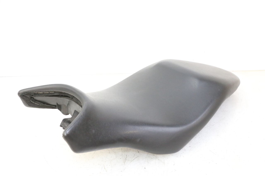 photo de SELLA BMW G310 R 310 (2016 - 2020) - Altra vista dell'articolo