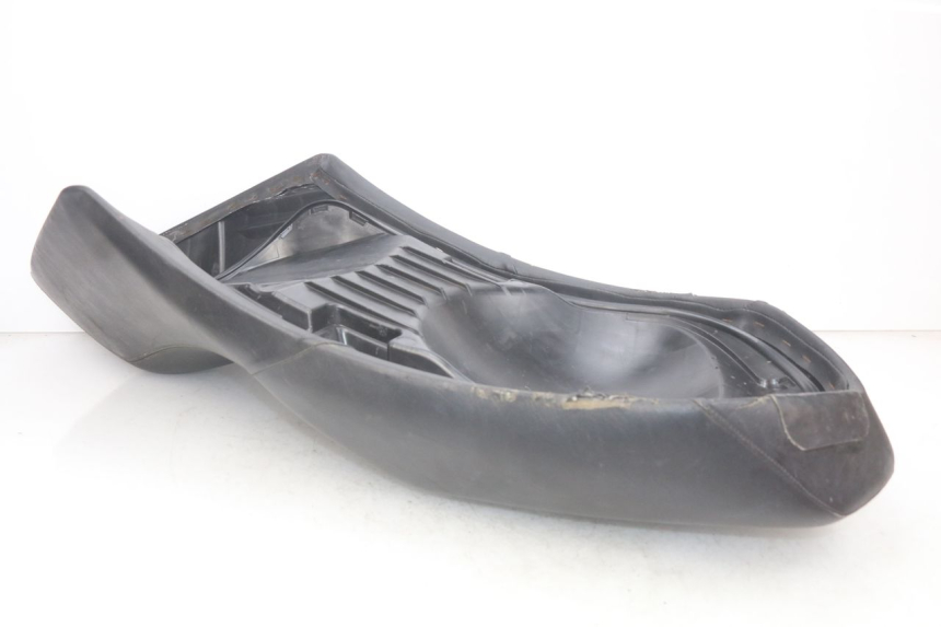 photo de SELLE PEUGEOT GEOPOLIS 400 (2007 - 2013) - Stato della superficie e materiale