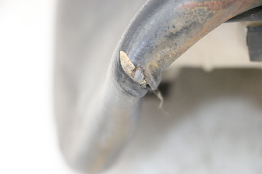 photo de SELLA HYOSUNG GF 125 (2001 - 2005) - Stato della superficie e materiale