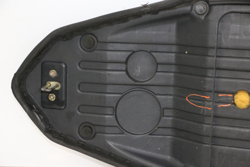 photo de SELLA NECO GPX LC 2T 50 (2014 - 2018) - Panoramica del profilo