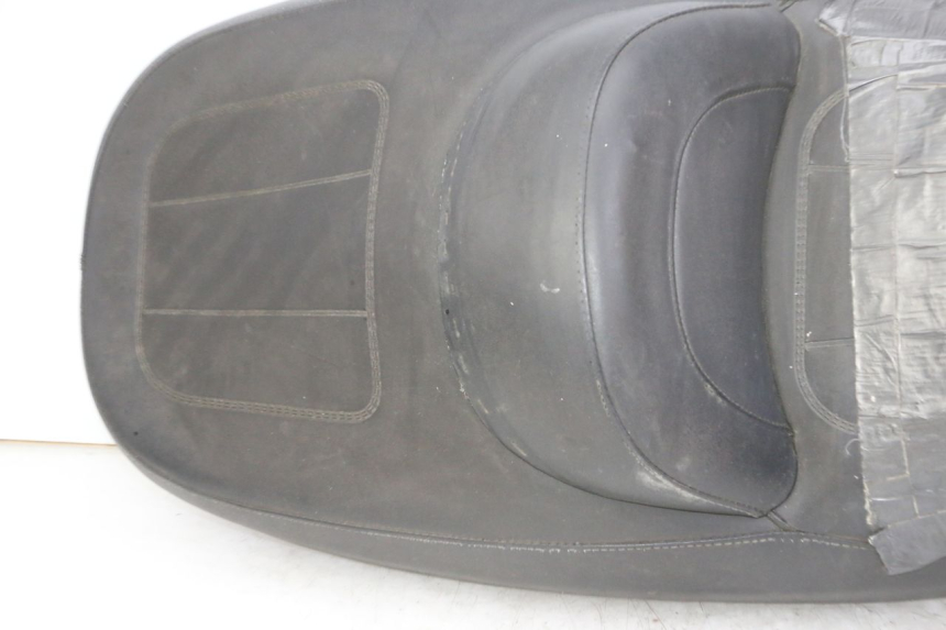 photo de SELLA KYMCO GRAND DINK 125 (2008 - 2014) - Ispezione visiva dettagliata