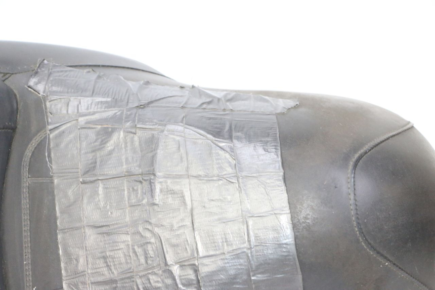 photo de SELLA KYMCO GRAND DINK 125 (2008 - 2014) - Angolazione alternativa