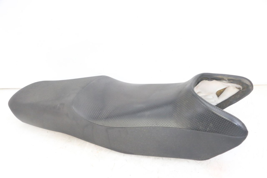 photo de SELLA SUZUKI GS GSE 500 (2001 - 2003) - Stato della superficie e materiale