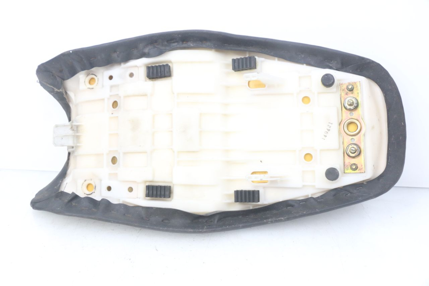 photo de SELLA SUZUKI GSF N BANDIT 600 (2000 - 2004) - Primo piano tecnico