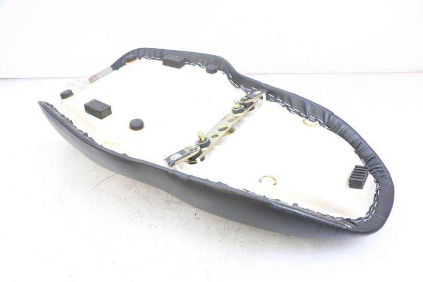 photo de SELLA SUZUKI GSF N BANDIT 600 (1996 - 1999) - Dettaglio del componente