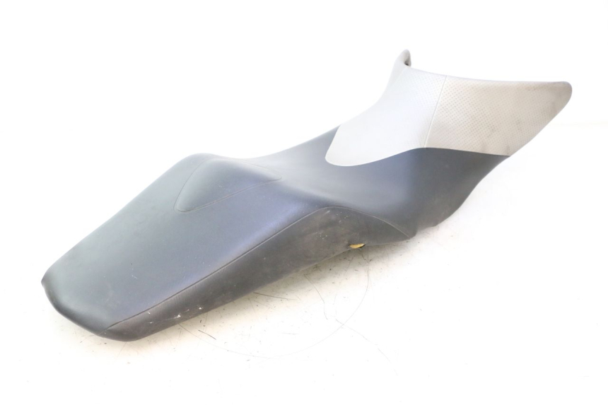 photo de SELLA SUZUKI GSR 600 (2005 - 2012) - Zoom sui componenti