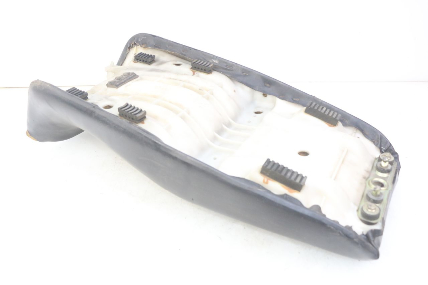 photo de SELLE SUZUKI GSX-F GSX  F 1100 (1988 - 1994) - Dettaglio del componente