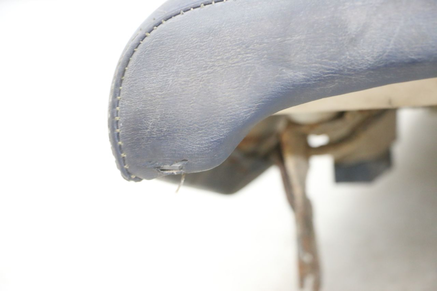 photo de SELLE HONDA MTX TC02 125 (1987 - 1989) - Zoom sui componenti