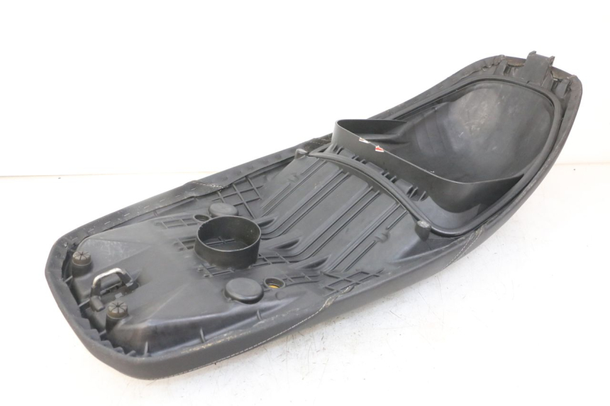 photo de SELLA HONDA SH i 300 (2015 - 2020) - Dettagli dei punti di fissaggio