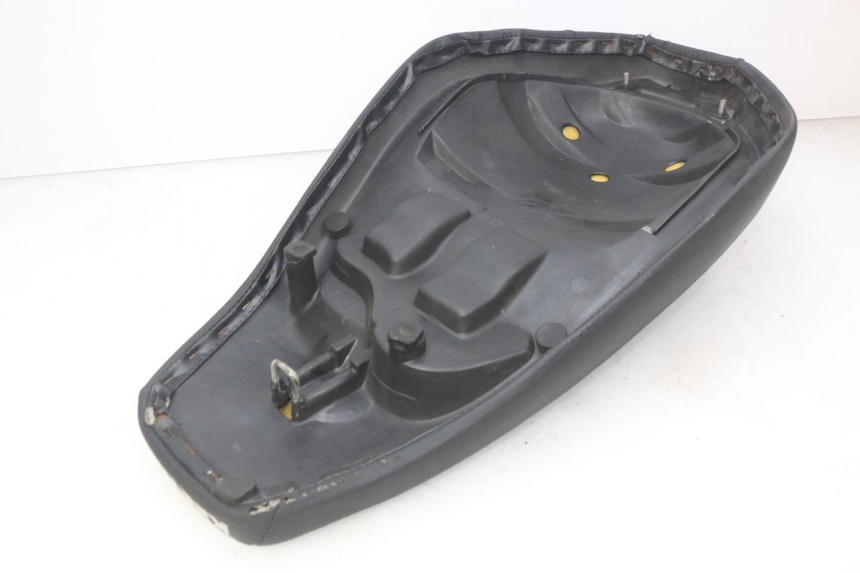 photo de SELLE KEEWAY HURRICANE 50 (2006 - 2019) - Stato della superficie e materiale