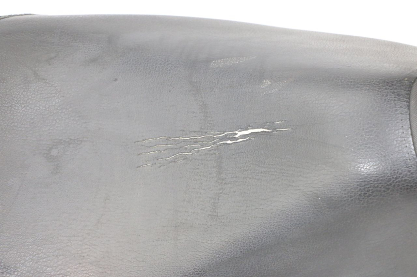 photo de SELLE SYM JET 14 4T 50 (2018 - 2022) - Stato della superficie e materiale