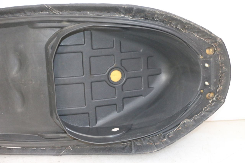 photo de SELLE SYM JET 14 4T 50 (2018 - 2022) - Zoom sui componenti