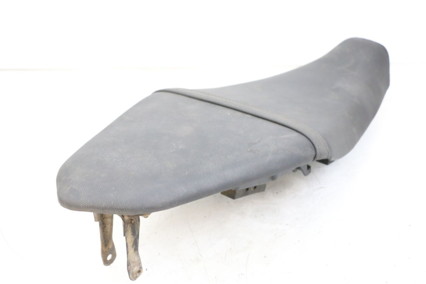 photo de SELLA KYMCO K-PW K-PIPE 50 (2012 - 2017) - Dettagli dei punti di fissaggio