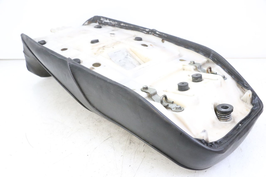 photo de SELLA KAWASAKI GTR 1000 (1994 - 2004) - Dettaglio del componente