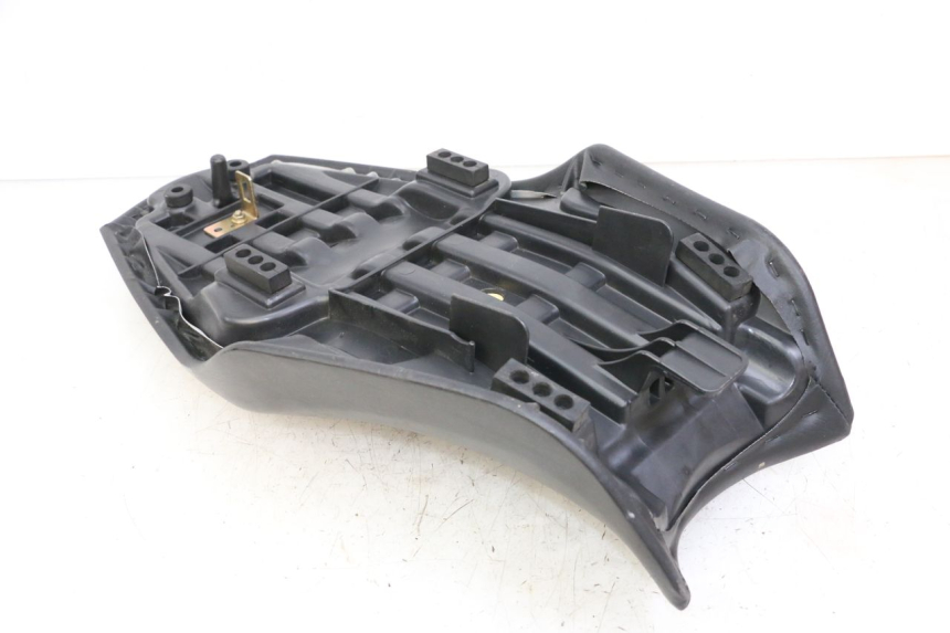 photo de SELLA KIDEN KD125-G 125 (2018 - 2022) - Primo piano tecnico