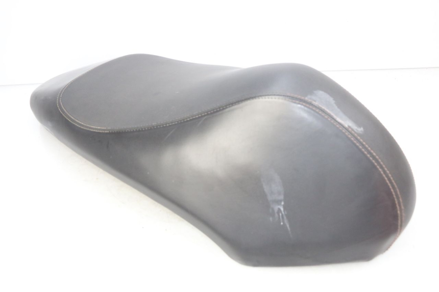 photo de SELLE PEUGEOT KISBEE 2T 50 (2010 - 2017) - Altra vista dell'articolo