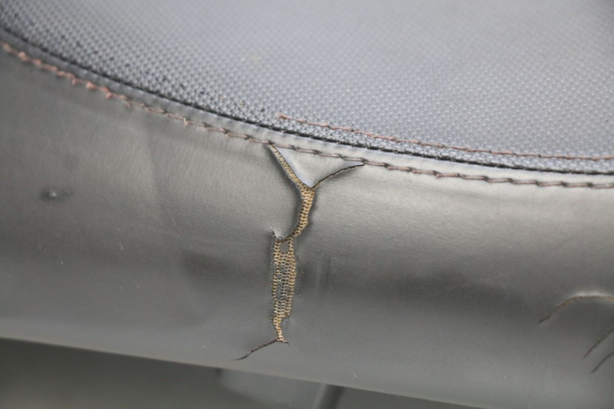 photo de SELLE PEUGEOT KISBEE 2T 50 (2010 - 2017) - Vista d'insieme del prodotto