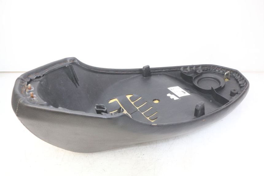 photo de SELLE PEUGEOT KISBEE 2T 50 (2010 - 2017) - Altra vista dell'articolo