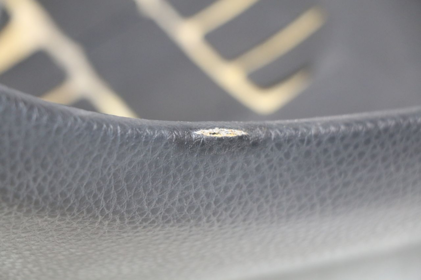 photo de SELLE PEUGEOT KISBEE 2T 50 (2010 - 2017) - Caratteristiche distintive