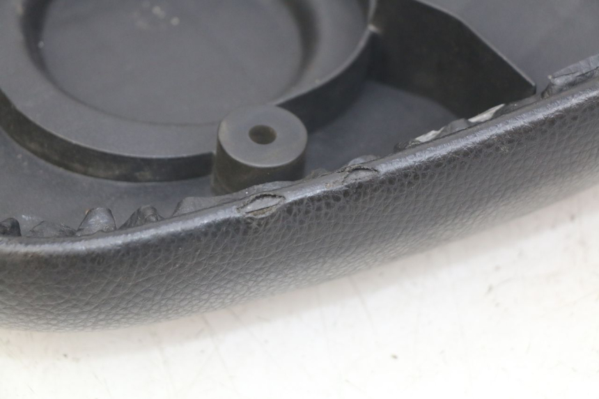 photo de SELLE PEUGEOT KISBEE 2T 50 (2010 - 2017) - Ricambio usato controllato