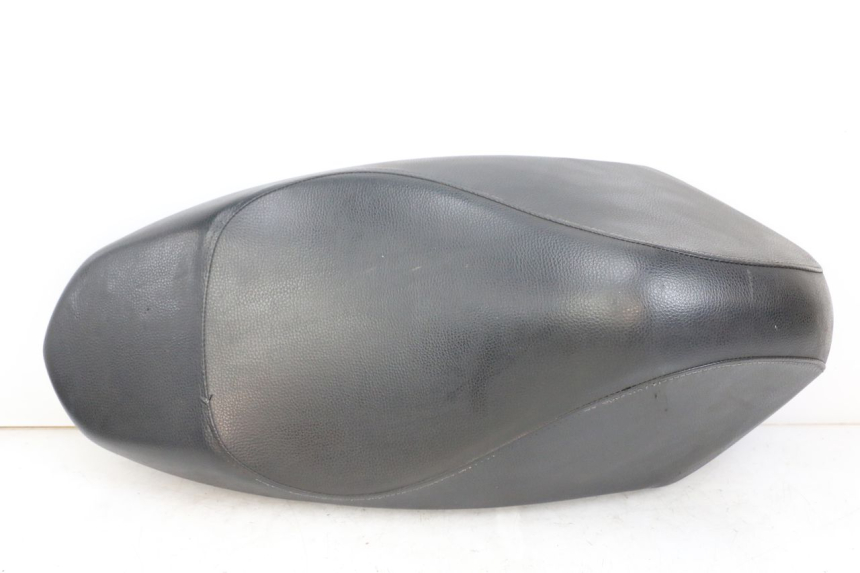 photo de SELLA PEUGEOT KISBEE 2T 50 (2018 - 2022) - Vista principale