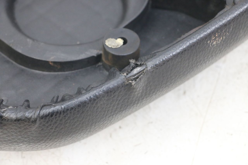 photo de SELLA PEUGEOT KISBEE 2T 50 (2018 - 2022) - Vista d'insieme del prodotto