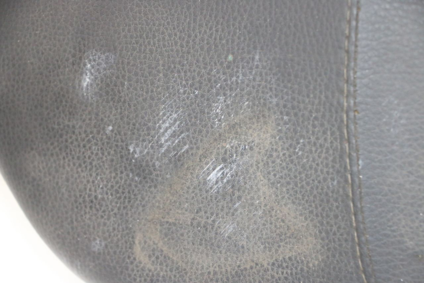 photo de SELLE PEUGEOT KISBEE 2T 50 (2010 - 2017) - Focus sulla struttura